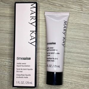 Mary Kay TimeWise Matte-Wear Liquid Foundation 1 fl. oz. / 29ml - Ivory 6